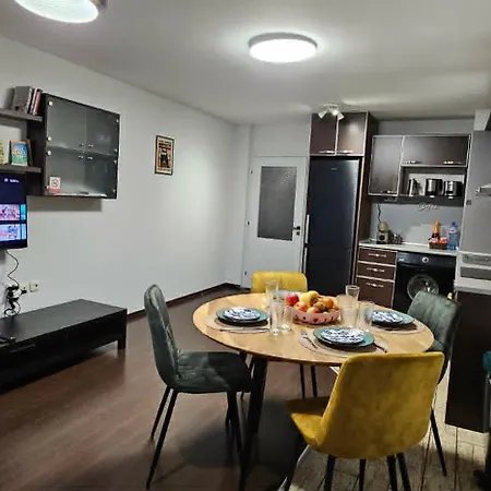Family-friendly In Apartment Warna